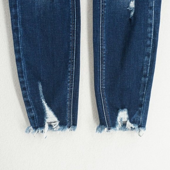 Kancan Signature Curvy Mid Rise Ankle Skinny jeans - Picture 4 of 10